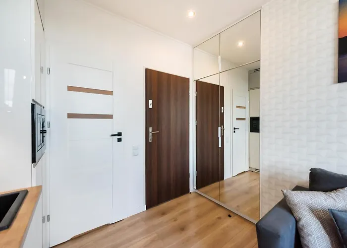 شقة Centre High Floor View By Bookinghost *