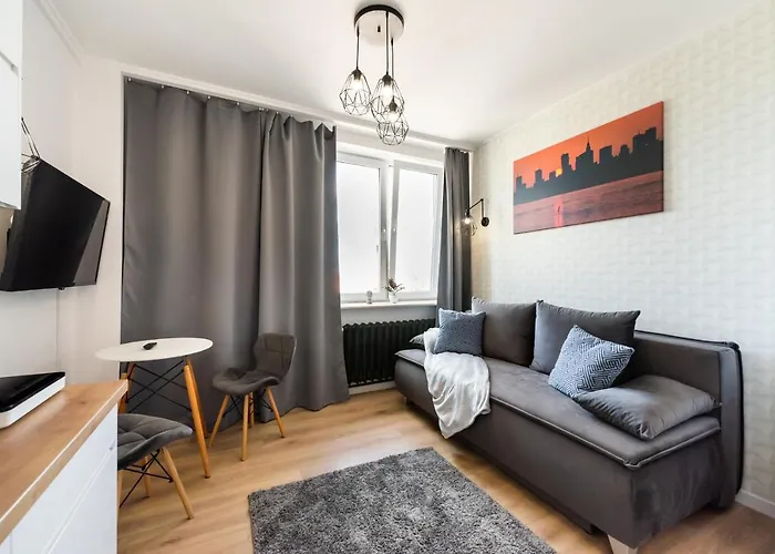 Centre High Floor View By Bookinghost شقة